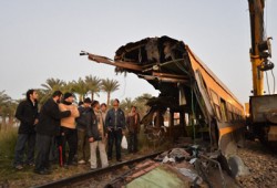 الرئيس مرسي يتوجه لزيارة مصابي حادث قطار البدرشين