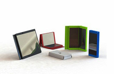 كمبيوتر لوحي قابل للطي كالمحفظة