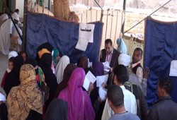 2000 مستفيد من قافلتين طبيتين للحرية والعدالة بأسوان