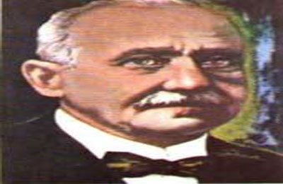 حفيد أمير الشعراء يزور منزله