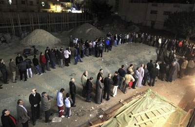 تحيَّاتي إلي أهلِ الصَّعِيدِ.. شعر أشرف محمد