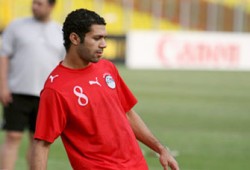 الإصابة تحرم حسني عبد ربه عن النصر السعودي لمدة 3 أسابيع