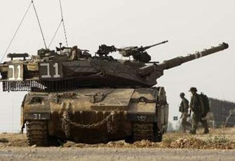 الصهاينة يواصلون خرق التهدئة بتوغل عسكري جنوب غزة