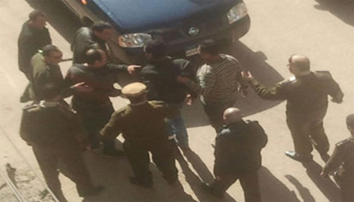 إلقاء القبض على بلطجي أسفل مقر "الحرية والعدالة" بالشرقية