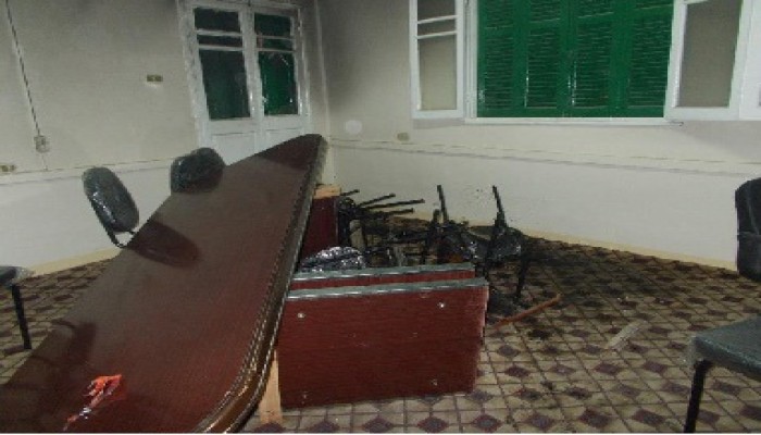 بلطجية يقتحمون مقر الحرية والعدالة بالزقازيق