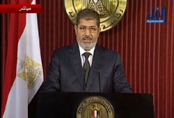 د. مرسي يدعو جميع القوى السياسية للحوار يوم السبت بمقر الرئاسة