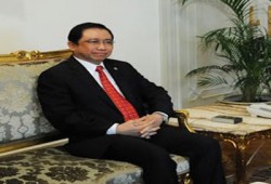 رئيس البرلمان الإندونيسي يشيد بدور مصر في استقرار الأوضاع بالمنطقة
