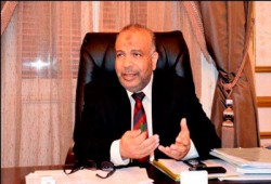 الكتاتني: "الحرية والعدالة" يثمِّن موقف القضاة من الإشراف على الاستفتاء