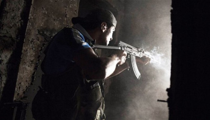 تقدم للجيش السوري الحر و52 شهيدًا بنيران بشار أمس