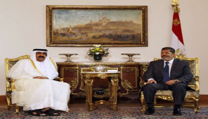 أمير قطر يزور القاهرة اليوم لإجراء مباحثات مع الرئيس مرسي