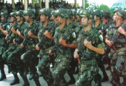 الجيش الجزائري يتأهَّب للدرجة القصوى تحسبًا لعمليات من القاعدة