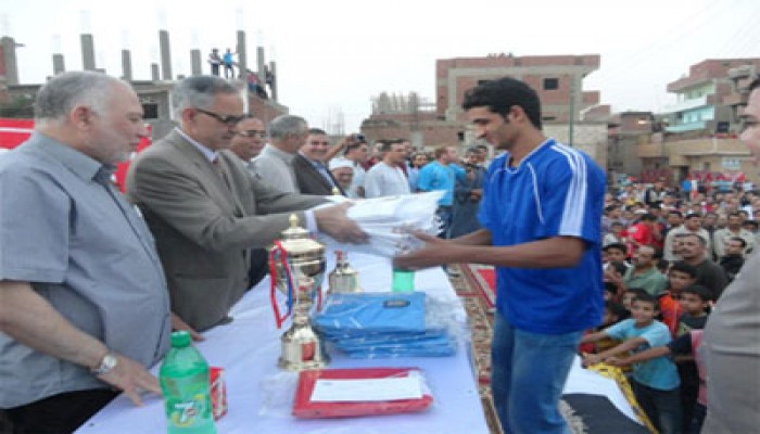 "الحرية والعدالة" يكرِّم فائزي الدورة الرياضية بالمنوفية بحضور المحافظ