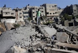 سلسلة غارات صهيونية على قطاع غزة وكتائب القسام ترد