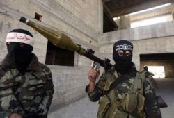 الجيش الصهيوني يحرض مواطني قطاع غزة ضد المقاومة الفلسطينية