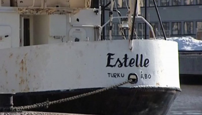 بحرية الاحتلال تهاجم سفينة التضامن "إيستيل" المتجهة إلى غزة