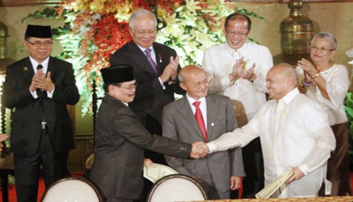 صحف العالم تبرز الاتفاق بين الحكومة الفلبينية وجبهة تحرير مورو