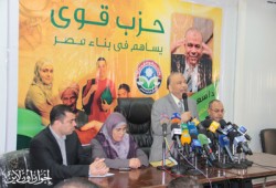 الكتاتني: شعاري "حزب قوي يسهم في بناء مصر"