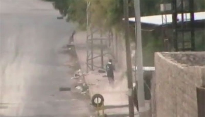 بالفيديو.. ميليشيات بشار تستهدف طفلاً وتقتله في حلب