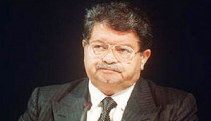 تشريح رفات الرئيس التركي الأسبق تورجوت أوزال