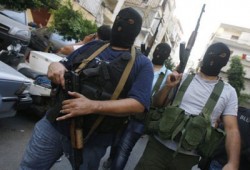 اشتباكات مسلحة في أحياء بطرابلس شمال لبنان