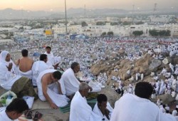 الشئون الإسلامية السعودية تبدأ توعية الحجاج بأكثر من 32 لغة