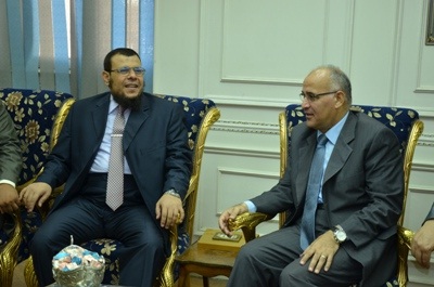 مستشار رئيس الجمهورية: من حق المواطن المصري العيش في بيئة نظيفة