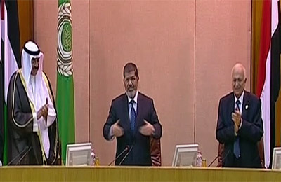 الرئيس مرسي يطالب بتطوير آليات العمل العربي المشترك