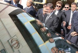 مرسي.. أول رئيس مصري يزور إيران منذ 1979م