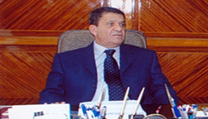 وزير التنمية المحلية يناقش خطة الـ 100 مع المحافظين