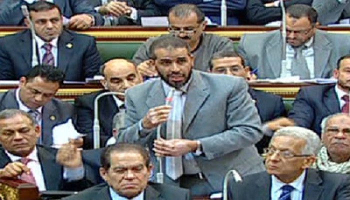 "الحرية والعدالة" ينجح في حل أزمة مزارعي "الطوابية" مع ري أسيوط