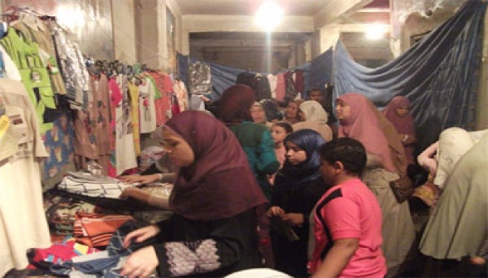 معرض خيري للحرية والعدالة بالفيوم لمساعدة الأسر الفقيرة