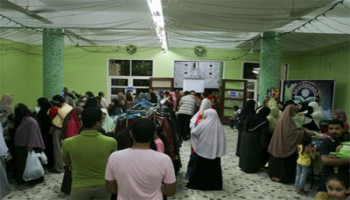 "الحرية والعدالة" ينظم معرضًا خيريًّا للملابس بالبحيرة