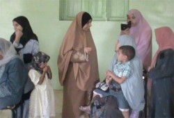 مشروع "بنحب الخير" لأخوات الإسماعيلية لإفطار الصائمين