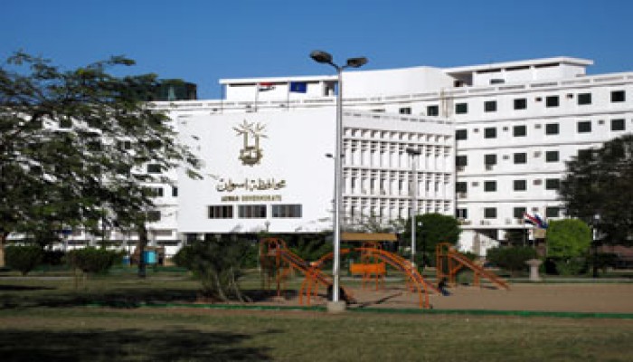 لجان لتقصي الحقائق حول انقطاع المياه بأسوان