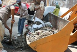 الوسط وحازمون ومصر القوية والنور يشاركون الحرية والعدالة حملة "وطن نظيف"