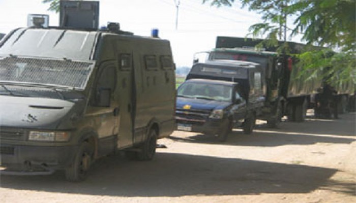 حملات لضبط المرور بشوارع المنيا تنفيذًا لخطة الرئيس