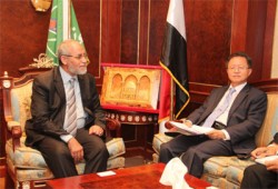 المرشد العام يستقبل السفير الكوري الجنوبي