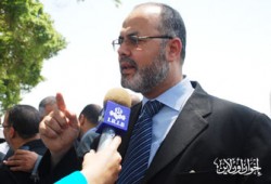 الحسيني: ندعم التزام الرئيس بالحكومة الائتلافية الواسعة