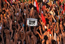 مسيرات احتفالية بالتحرير بعد مراسم تنصيب الرئيس