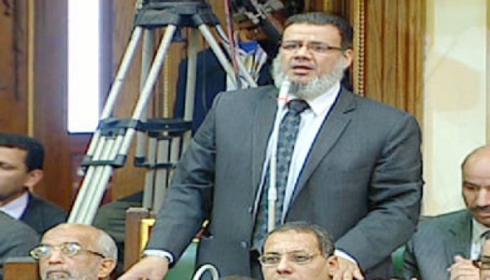 إسماعيل: "العسكري" مصدر السلطات قاعدة دستورية رسَّخها العسكر