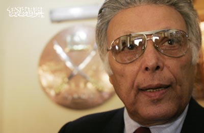 نقيب الممثلين: فخور بأن رئيس جمهوريتنا منتخب