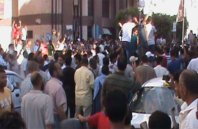 مطروح تواصل احتفالاتها بفوز الرئيس وتطالب بإسقاط المكمل