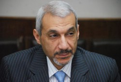 د. أبو طالب: الخطاب الأول للرئيس شامل وإيجابي