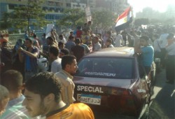 بالصور.. احتفالات الفيوم بفوز د. مرسي بالرئاسة بميدان "الثورة"