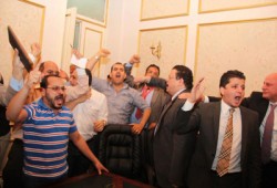 مسيرة من التحرير لحملة رئيس الجمهورية احتفالاً بفوزه