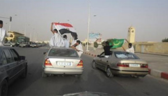 احتفالات بموريتانيا بفوز الرئيس محمد مرسي