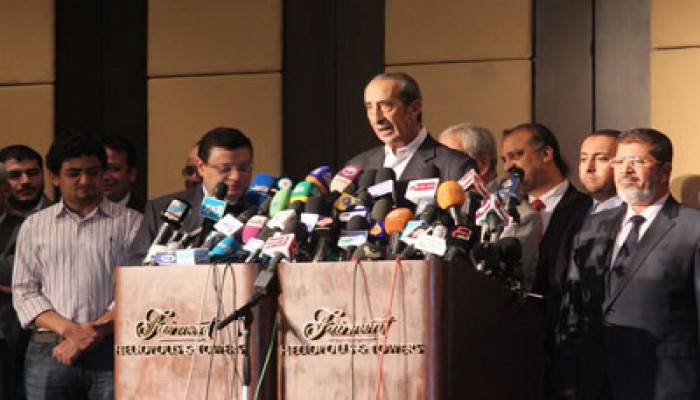 القوى الثورية تحذر "العسكر" من التلاعب بإرادة الشعب