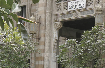 حملة شفيق تهدد وكيل أوقاف السويس لتهنئته بفوز د. مرسي