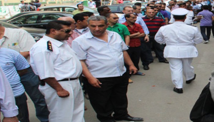 الشرطة تخلي سبيل مزور من أتباع مرشح الفلول بالسويس