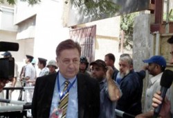 السفير التركي يتفقد لجان السيدة زينب ويشيد بالعملية الانتخابية